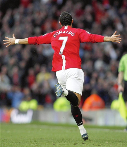 现出非凡的 现出非凡的